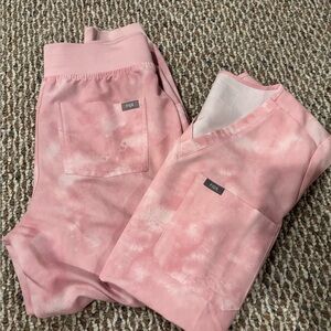 FIGS Pink Tie-Dye/Marbled Rose Scrub Set